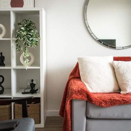 Canning Town -2 Bed Luxury Apartment Londra Esterno foto