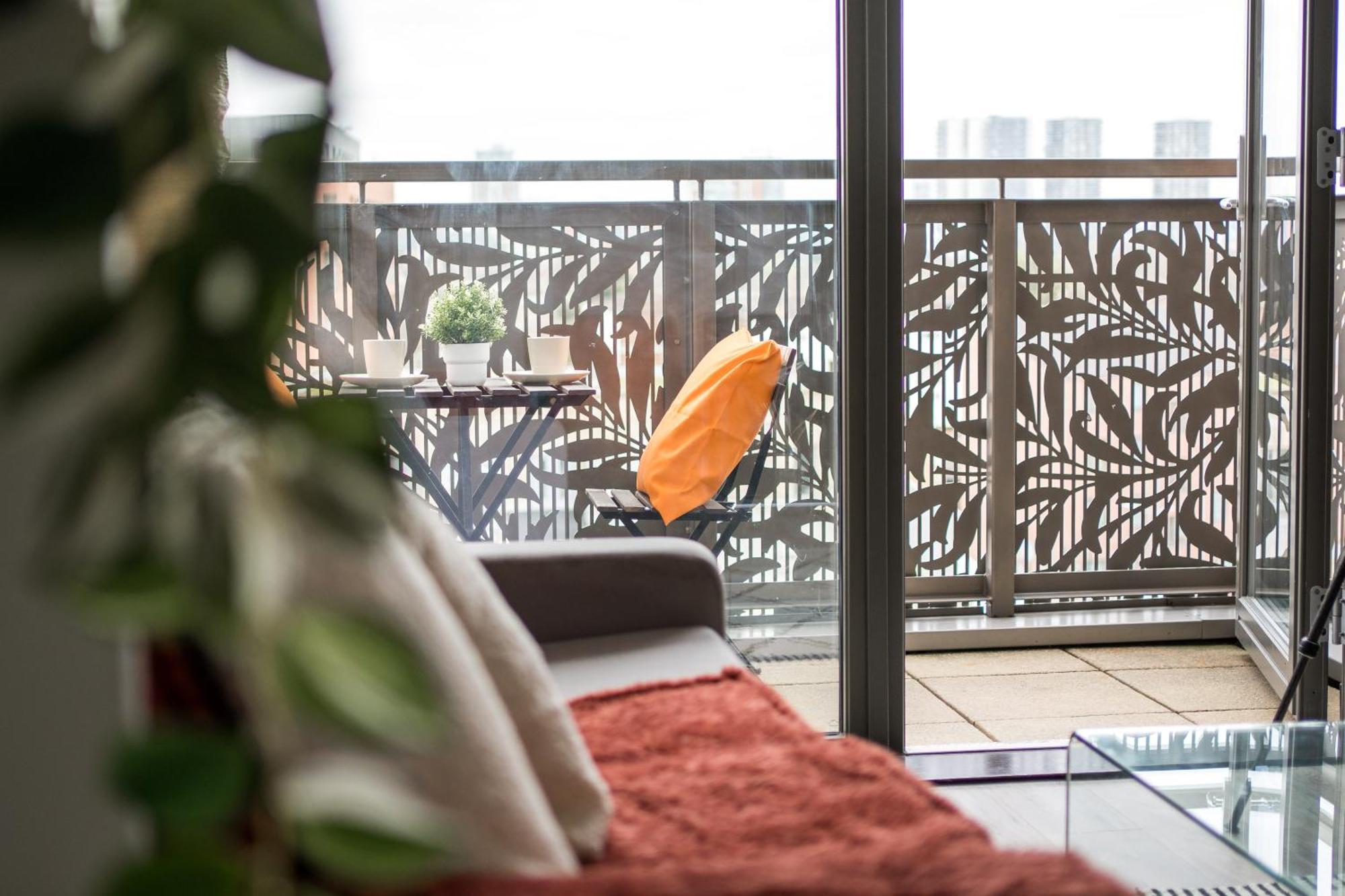 Canning Town -2 Bed Luxury Apartment Londra Esterno foto